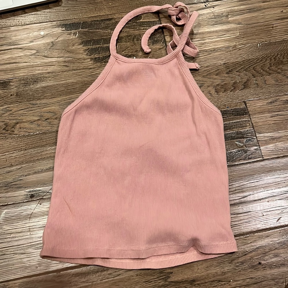 Pink tank top